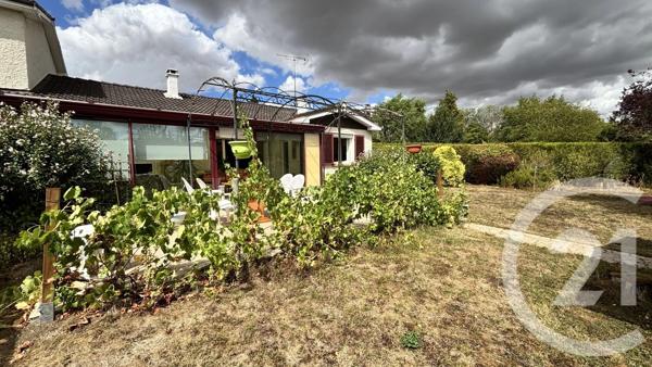 Maison à vendre  5 pièces - 98 m 2   CLAYE SOUILLY  - 77