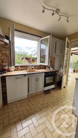 Maison à vendre  5 pièces - 98 m 2   CLAYE SOUILLY  - 77