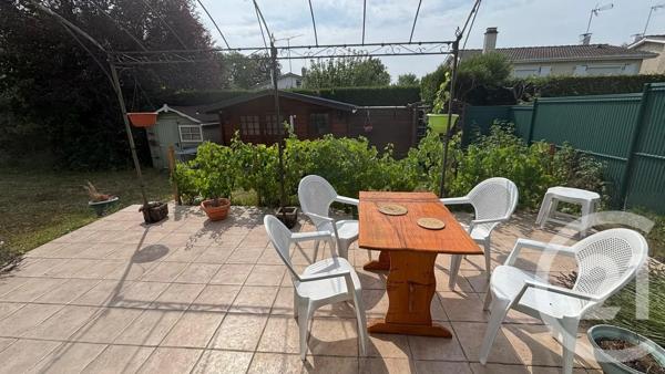 Maison à vendre  5 pièces - 98 m 2   CLAYE SOUILLY  - 77