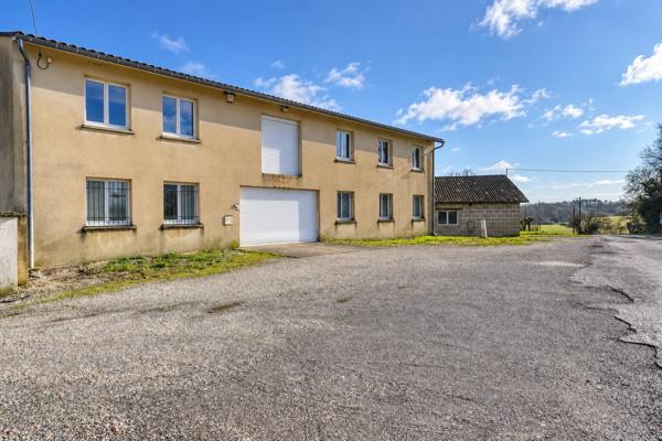 Bâtiment de 600m2 sur parcelle de 1000m2