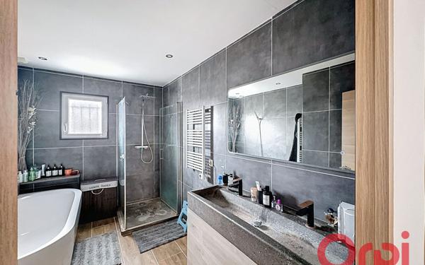 Maison à vendre    3 pièces •  Lunel