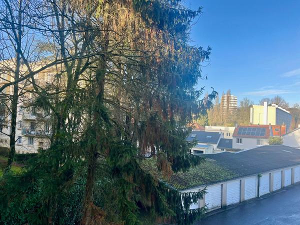 Appartement type 4 avec 2 ch, cave, garage fermé, balcon à canclaux'proce.,