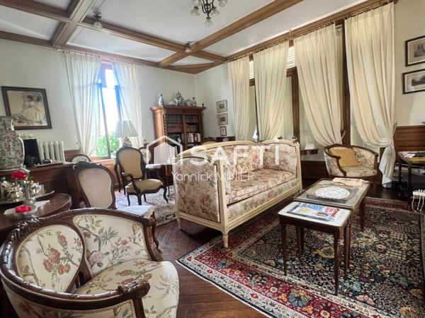 Maison de Maitre du XIX Siècle sur 3 niveaux