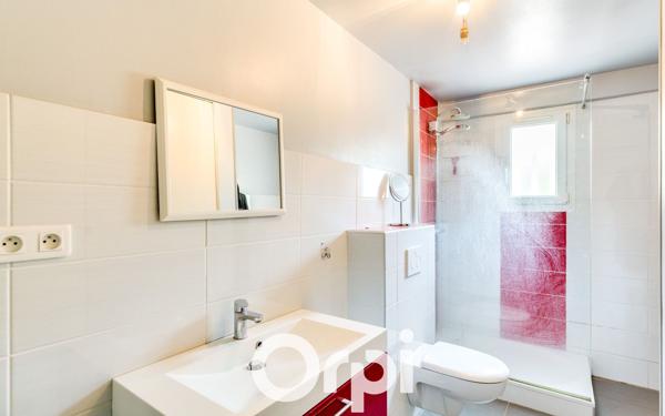 Maison à vendre    6 pièces •  Marseille 8