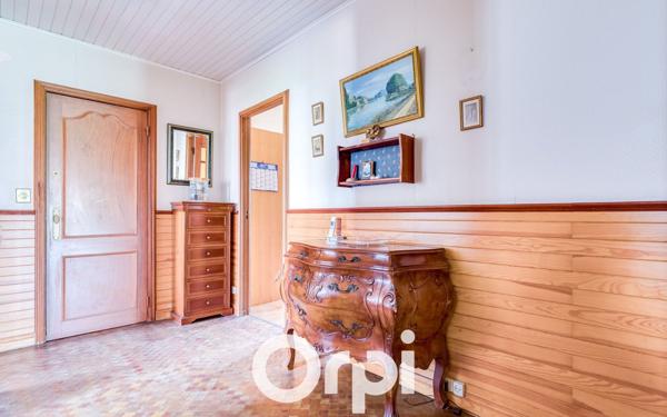 Maison à vendre    6 pièces •  Marseille 8