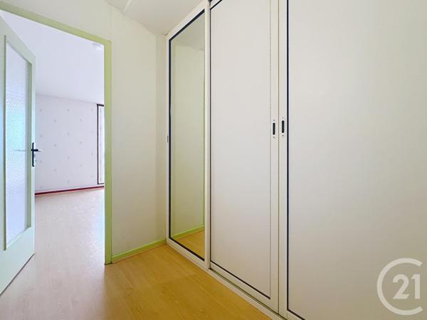 Appartement T2 à vendre  2 pièces - 52,41 m2 TINQUEUX - 51