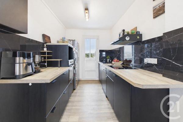 Appartement F4 à vendre  4 pièces - 64,97 m2 LA VALETTE DU VAR - 83