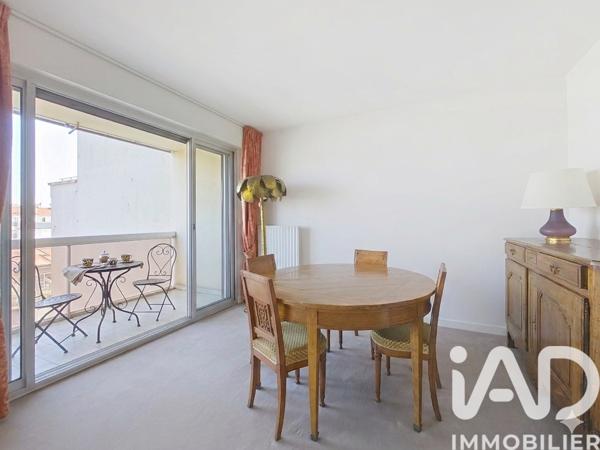 Appartement à vendre 4 pièces 92 m² Paris 15