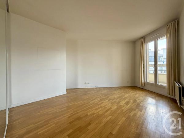Appartement à vendre  4 pièces - 107,07 m 2   ISSY LES MOULINEAUX  - 92