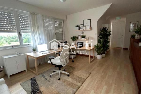 Maison individuelle sur sous-sol complet, autonomie de plain-pied, 4 grandes chambres