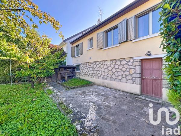 Maison à vendre 4 pièces 98 m² Brie-Comte-Robert