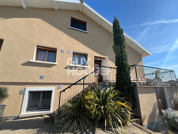 Beau Duplex avec jardin privatif à Saint-Maurice-de-Beynost