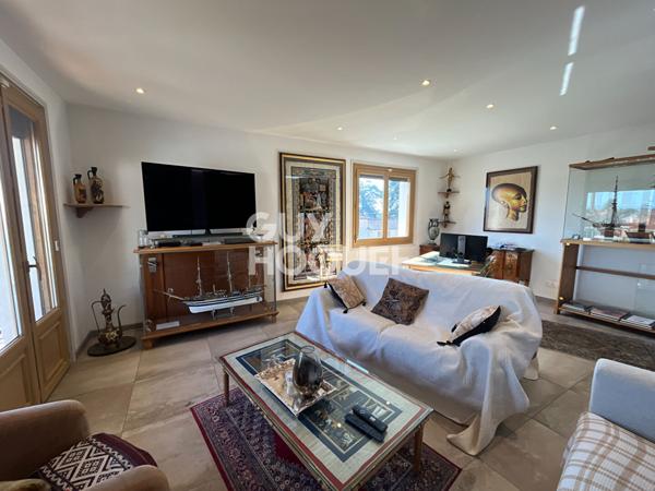 Beau Duplex avec jardin privatif à Saint-Maurice-de-Beynost