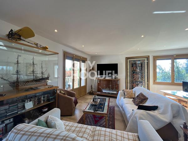 Beau Duplex avec jardin privatif à Saint-Maurice-de-Beynost