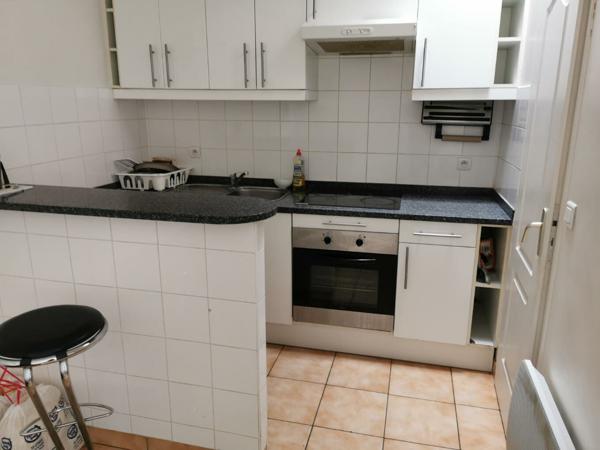 Studio Puteaux 1 pièce(s) 15.77 m2