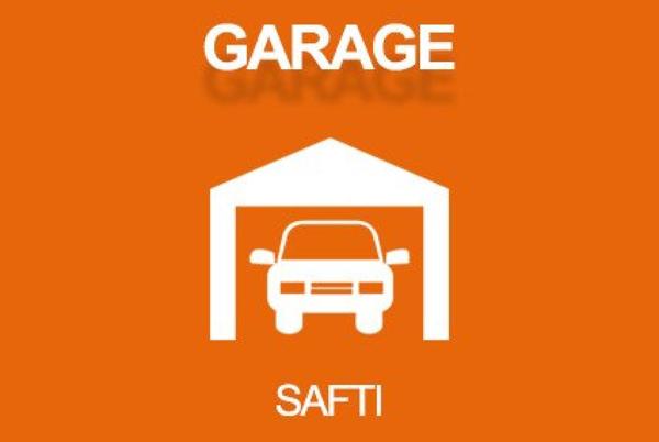 GARAGE FERME AUX PORTES DU PARC BOURRAN
