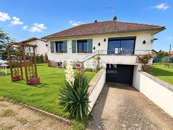 Maison de 68m² à GISORS -  2 chambres - Sous-sol total et combles aménageables - 435m² de terrain avec piscine