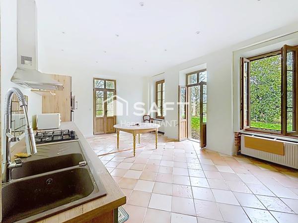 Maison de Prestige à rénover au ras de LIMOGES