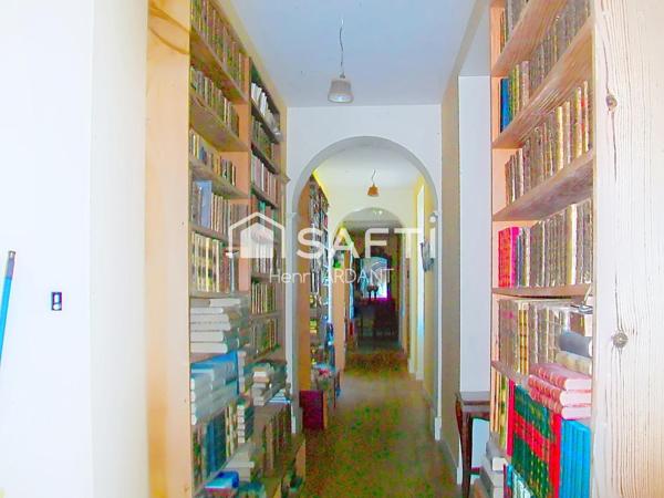 Maison de Prestige à rénover au ras de LIMOGES