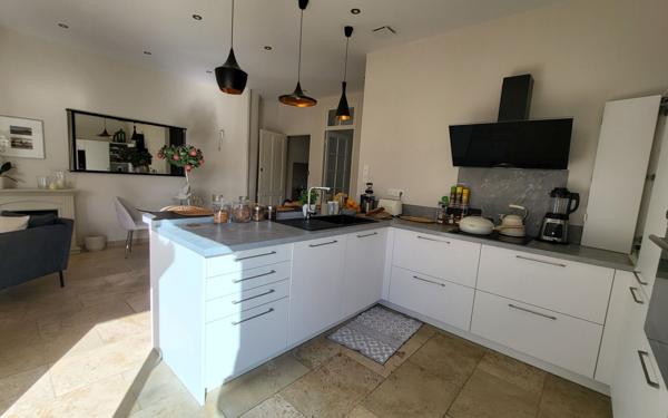 Maison à vendre    4 pièces • 106,53 m2 Avignon