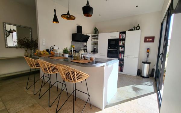 Maison à vendre    4 pièces • 106,53 m2 Avignon