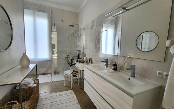 Maison à vendre    4 pièces • 106,53 m2 Avignon