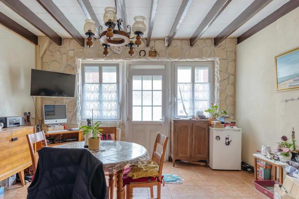 Maison à deux pas du bord de mer.