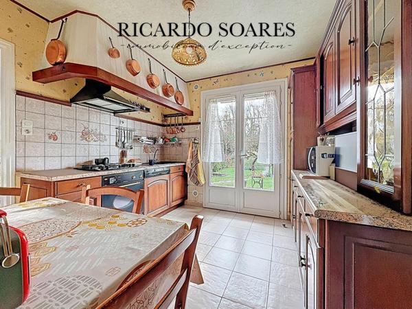 CHARMANTE MAISON FAMILIALE / 5 CHAMBRES / SOUS-SOL TOTAL / TERRAIN 1315m2