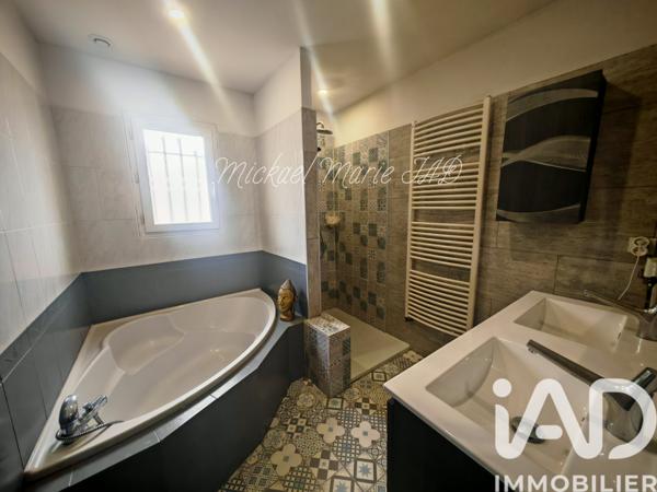 Maison à vendre 5 pièces 146 m² Mèze