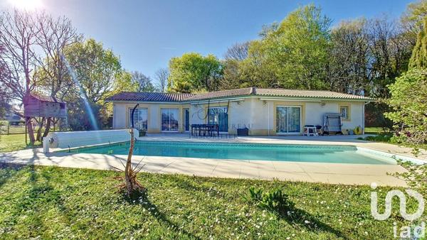 Maison à vendre 6 pièces 140 m² Carignan-de-Bordeaux