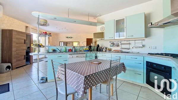 Maison à vendre 6 pièces 140 m² Carignan-de-Bordeaux