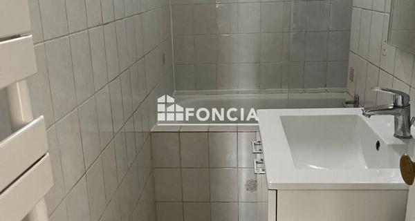 Location Appartement 3 pièces 50.45 m² - Nogent-sur-marne 94130