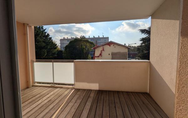 Appartement à vendre    2 pièces • 43 m2 Sainte-Foy-lès-Lyon