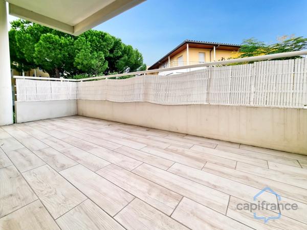 Appartement refait à neuf de 63m² avec 3 pièces et Terrasses - 2 Parkings - Piscine