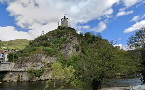 Appartement à vendre    1 pièce • 12,90 m2 Tarascon-sur-Ariège