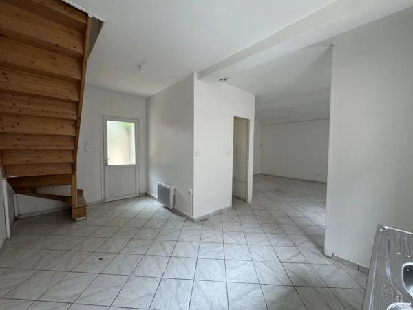 Location Maison 3 pièces 64 m2 à Fresnoy-le-Grand