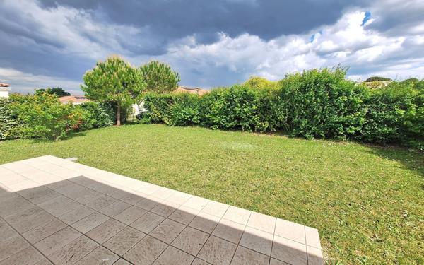 Maison à vendre    2 pièces •  Médis