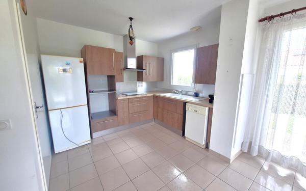 Maison à vendre    2 pièces •  Médis