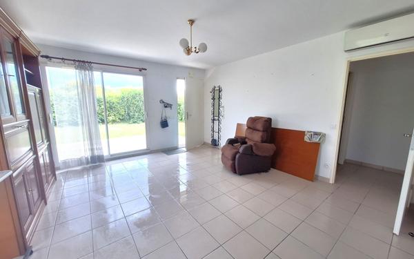 Maison à vendre    2 pièces •  Médis