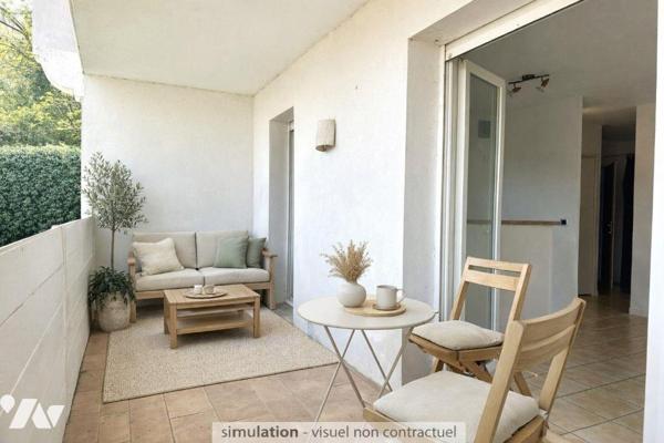 Agréable T2 d'une superficie carrez de 45.52m², comprenant un spacieux et lumineux séjour avec ...