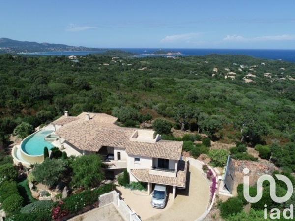 Maison à vendre 8 pièces 260 m² Sainte-Lucie-De-Porto Vecchio