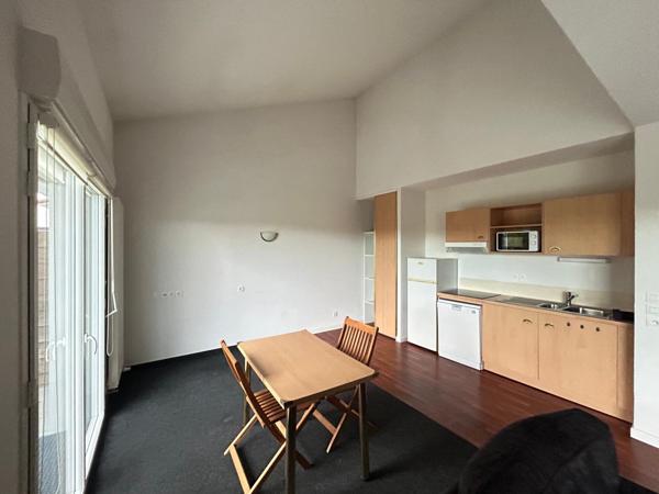 SPÉCIAL Investisseur - La Haie-Fouassière - Grand appartement T2