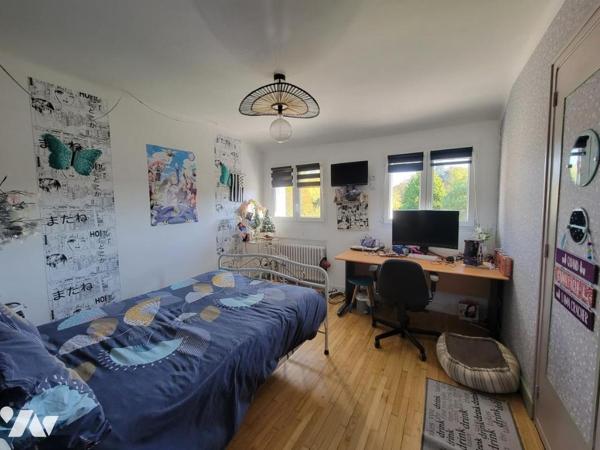 Maison d'habitation proche centre-ville et commodités