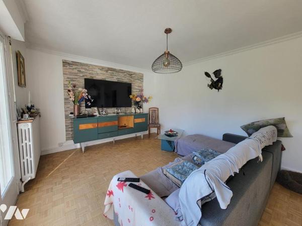 Maison d'habitation proche centre-ville et commodités