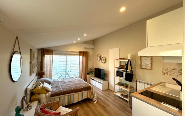 Maison à vendre    6 pièces • 156,14 m2 Balaruc-les-Bains