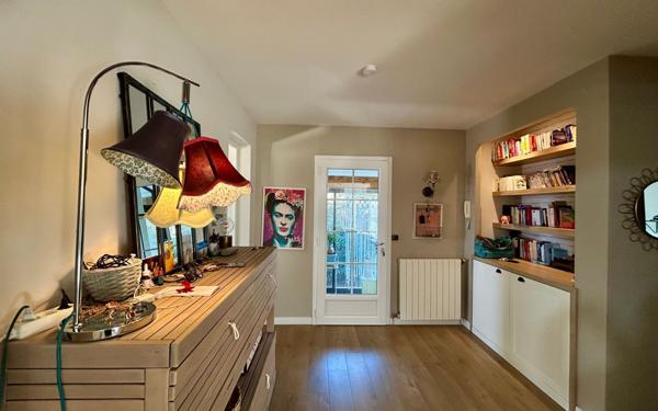 Maison à vendre    6 pièces • 156,14 m2 Balaruc-les-Bains