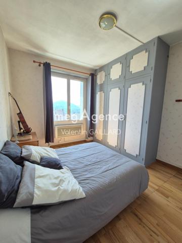 Appartement à LA MURE, 38350 - 2 pièces 49m²