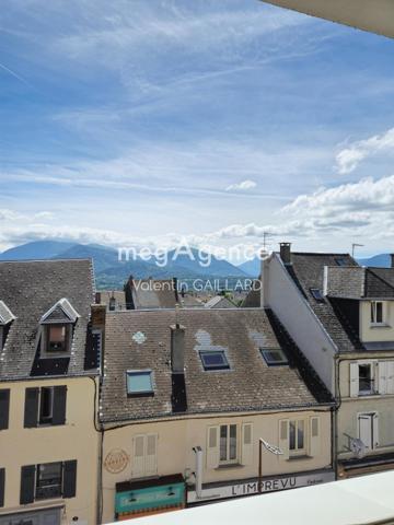 Appartement à LA MURE, 38350 - 2 pièces 49m²