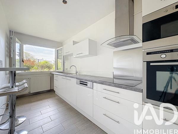 Appartement à vendre 4 pièces 81,17 m² Magny-les-Hameaux