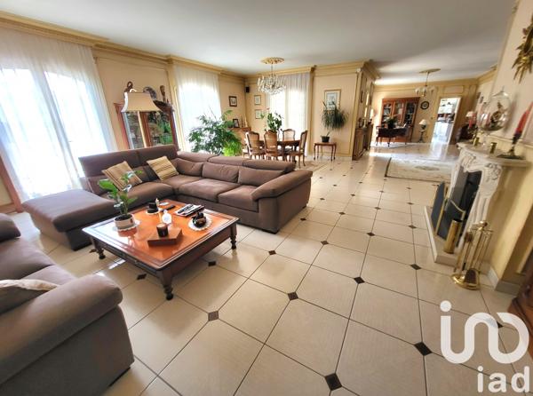 Maison à vendre 10 pièces 300 m² Saclay